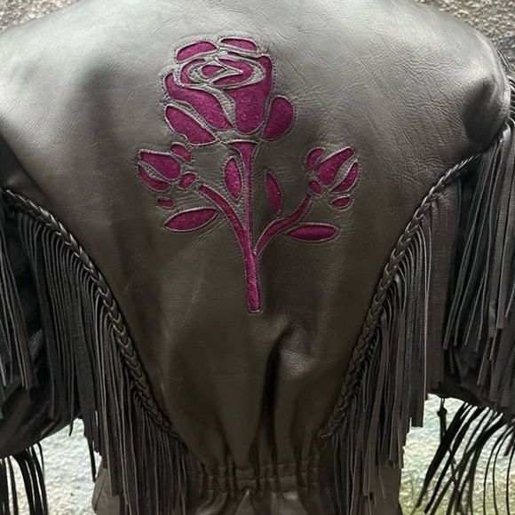 Vintage 90’s Geniune Leather Fringe Braided Rose Biker Jacket 💟 - Picture 5 of 6